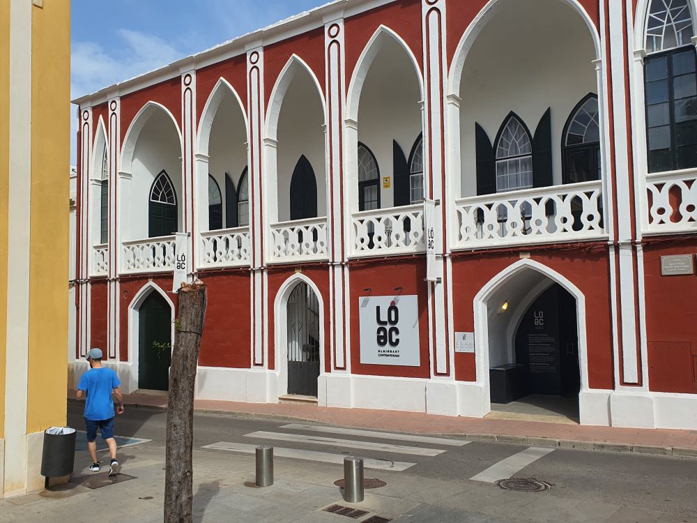 menorca-highlights-und-hotels-alaior-loac-außen