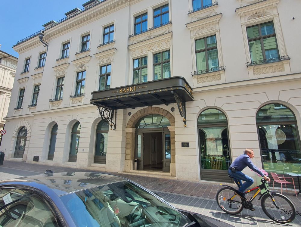 krakau-highlights-und-hotels-saski-von-aussen