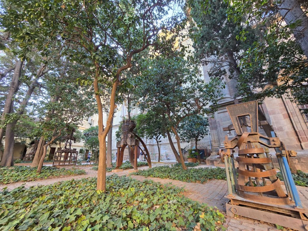 malaga-kunst-und-kultur-kathedrale-malaga-garten