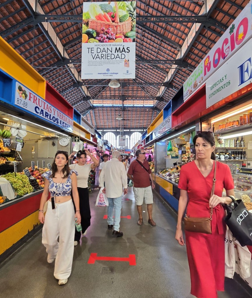 malaga-kunst-und-kultur-maerkte-atazaranas-gang