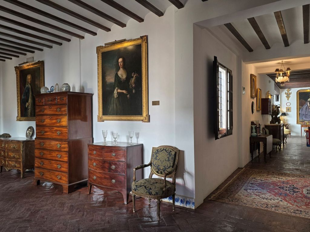 malaga-kunst-und-kultur-museen-malaga-museo-del-vidrio-innenraeume