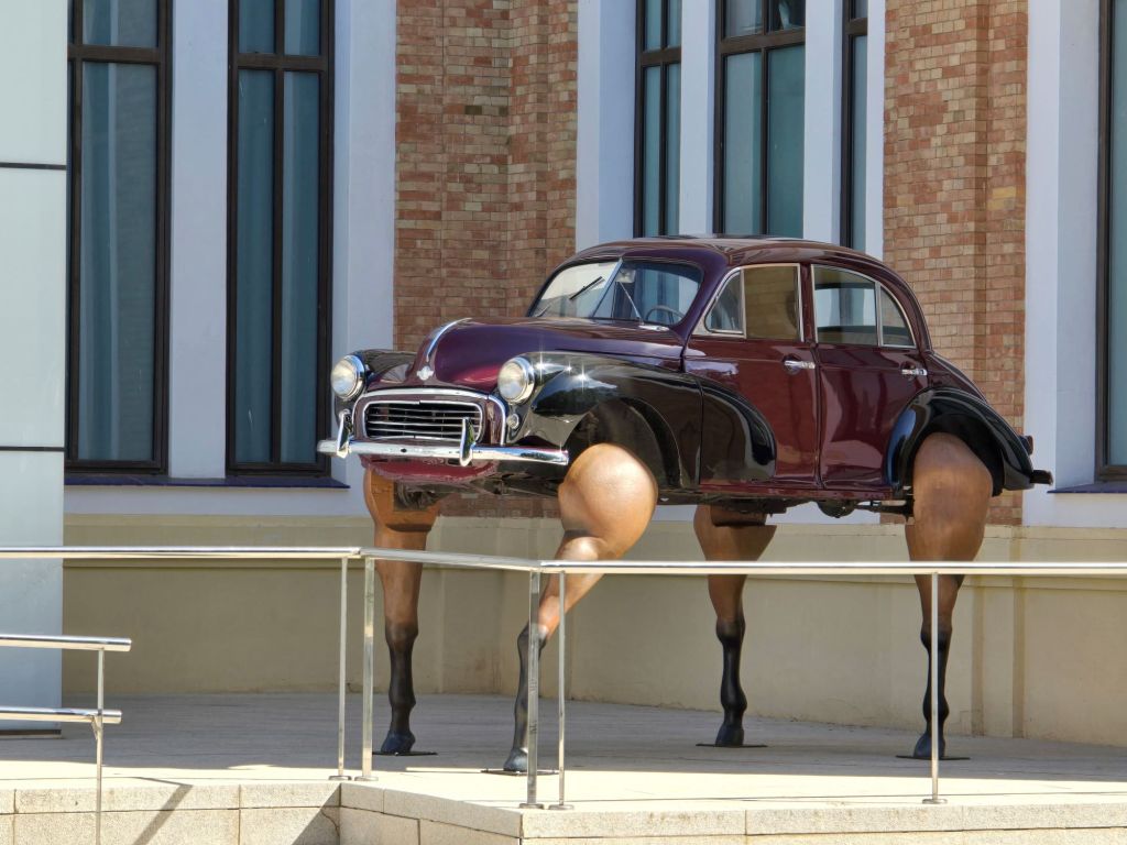 malaga-kunst-und-kultur-museen-museo-ruso-museo-automovilistico