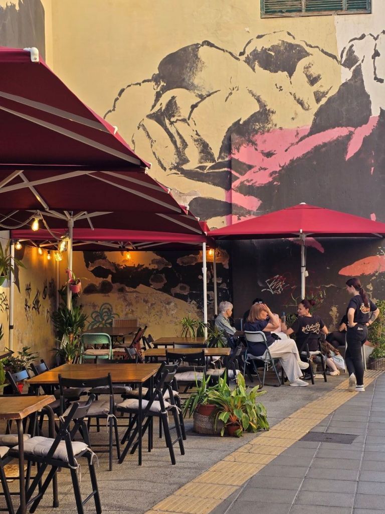 gran-canarias-gastro-szene-bululu-terrasse